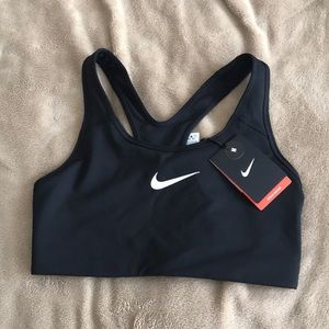 Nike sports bra NWT!